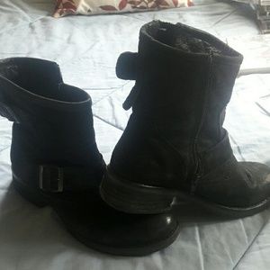 Steve Madden motor boots