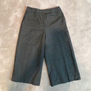 NWOT grey wool wide leg Capri lined 2