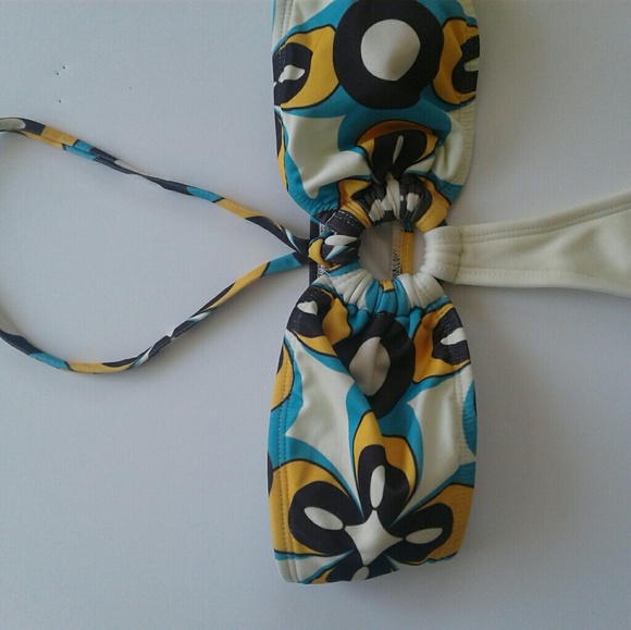 One pc swim wear - Picture 4 of 4