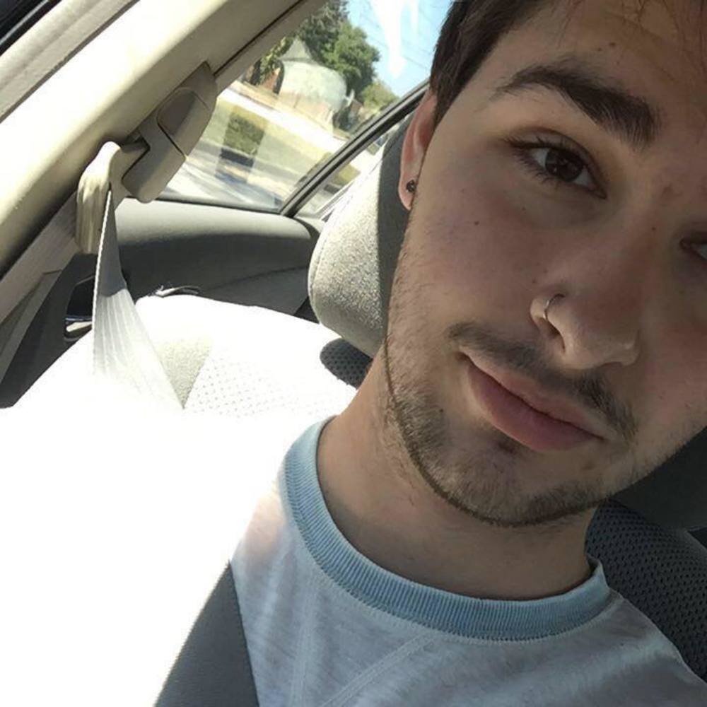 Meet your Posher, Brandon