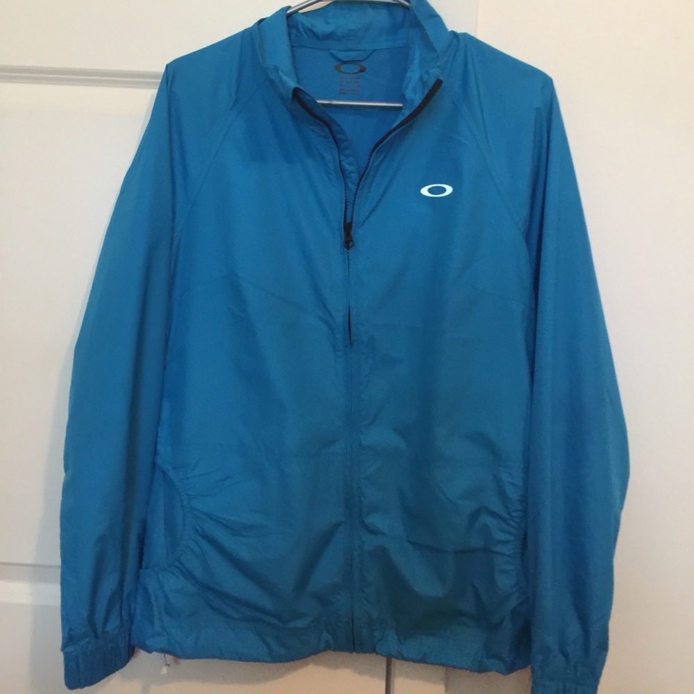 Women's Oakley Lightweight Jacket.