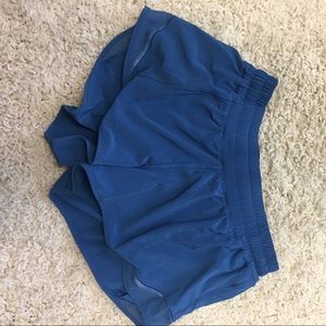 Lululemon Hotty Hot Short ll 2.5" gently used
