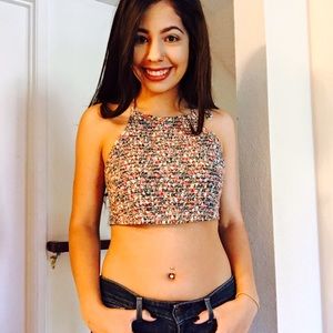 Cropped halter top