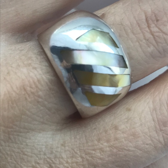 Handmade Sterling Silver 950 Mother of Pearl Ring - Picture 7 of 7