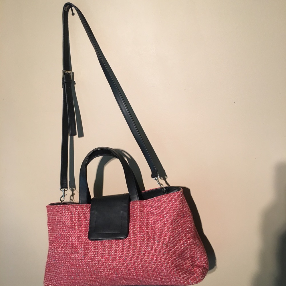 Cute Indeed Red purse with free matching coin purs