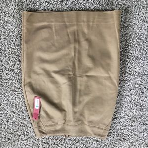 Tan merona pencil skirt
