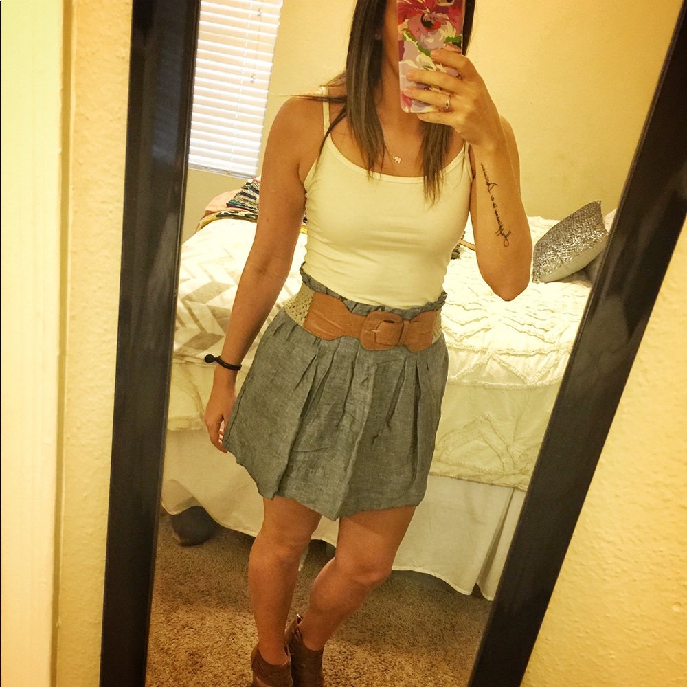 Jean skirt with belt