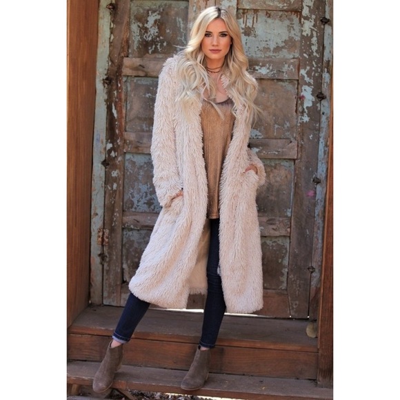 LAST 1️⃣ Stina Faux Fur Trench Coat - Picture 4 of 7