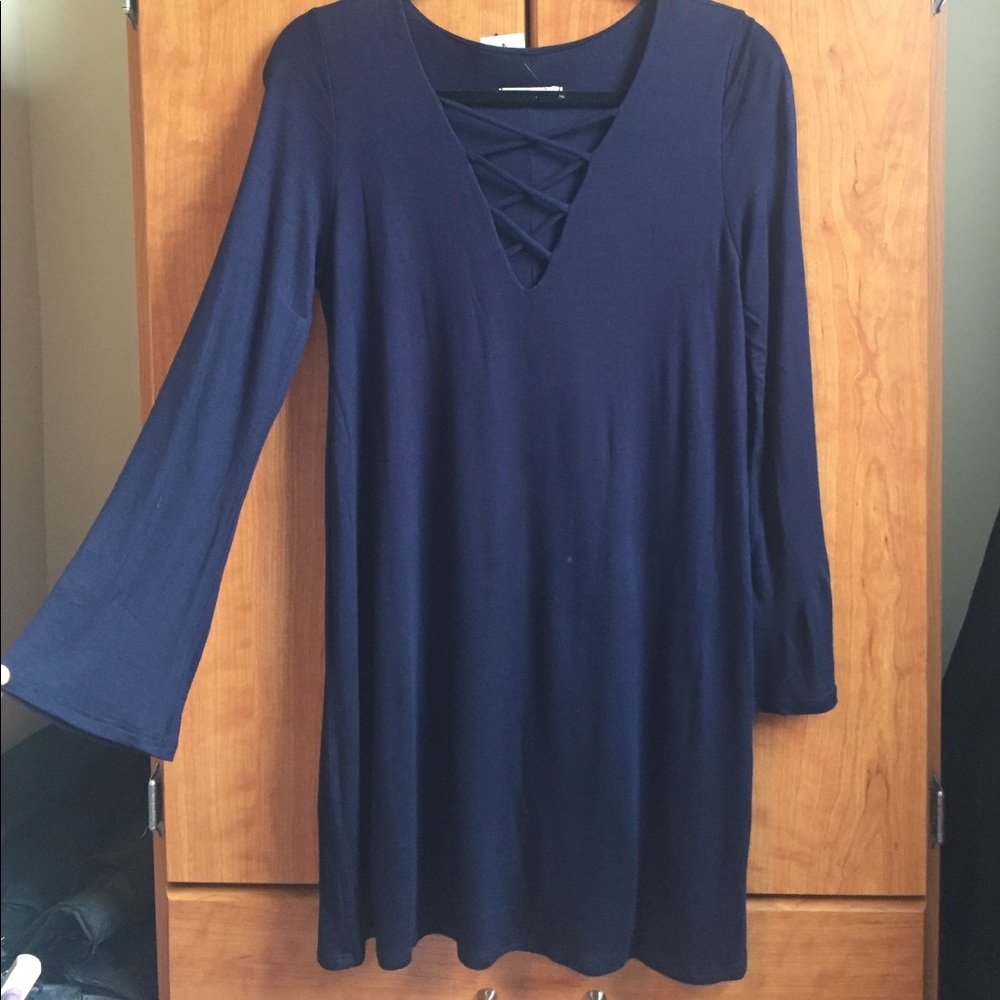 Long Sleeve Lace Up Flowy Dress