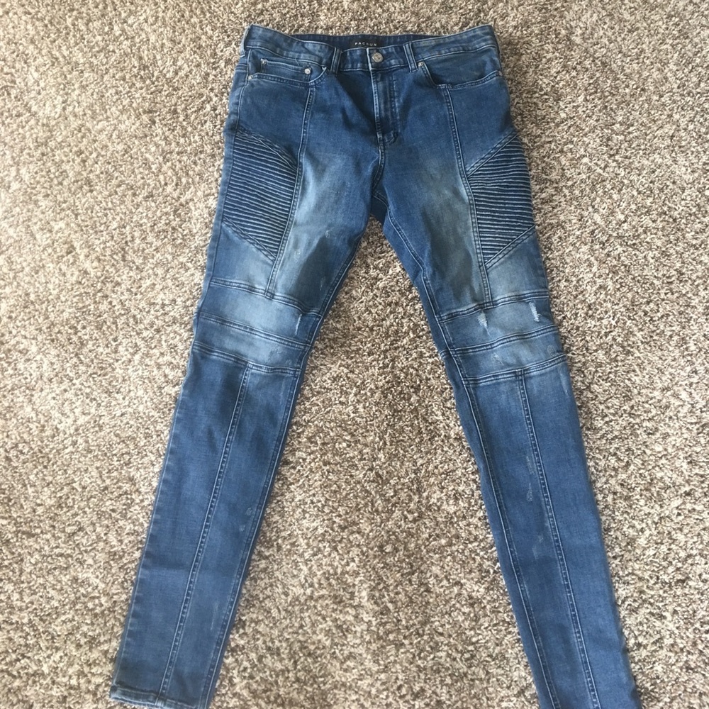 Men's PACSUN jeans!! Size 34 x 32!