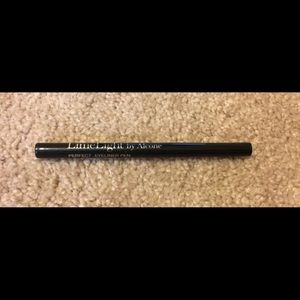 LimeLight by Alcone Eye Liner