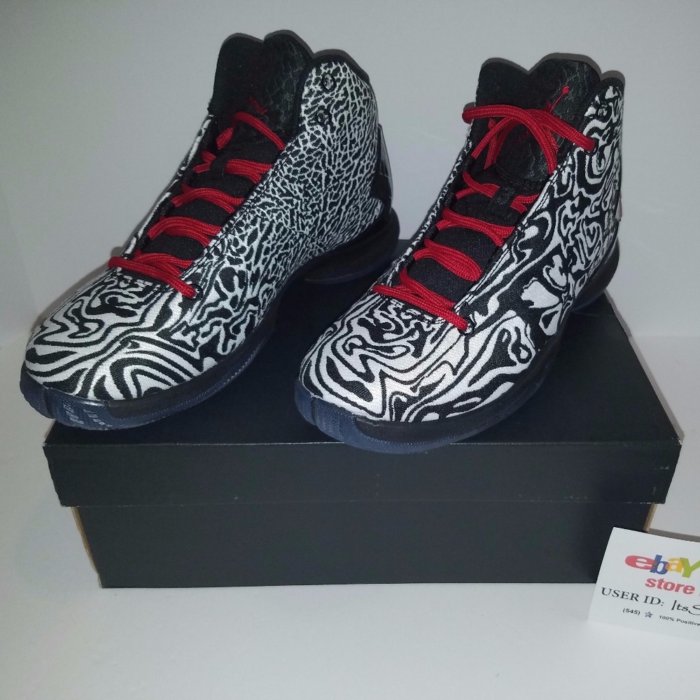 Jordan Super.Fly 4 JCRD - Size 8 - 812870-101