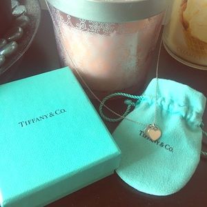 TIFFANY'S AUTHENTIC Double Heart Necklace w/ bag