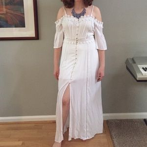 NWT Forever 21 White Maxi Dress