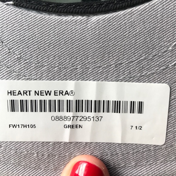 SUPREME baseball cap NWT - Picture 2 of 8