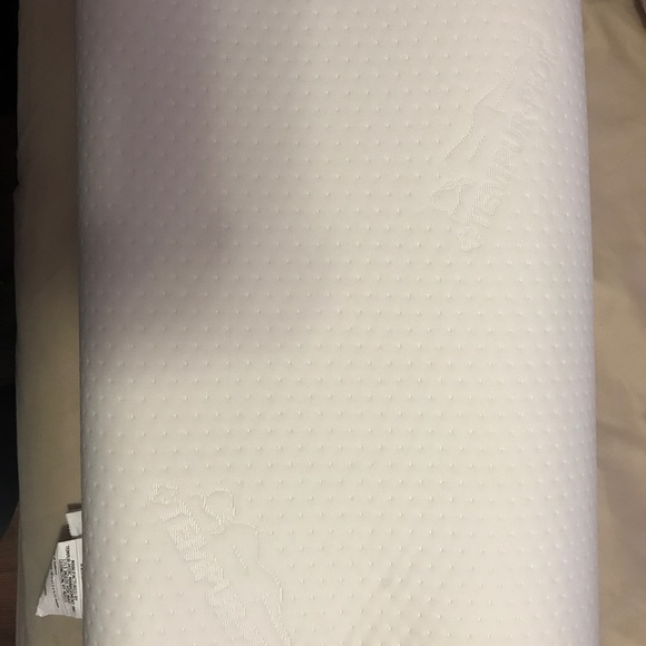 Tempur Pedic pillow - Picture 2 of 3