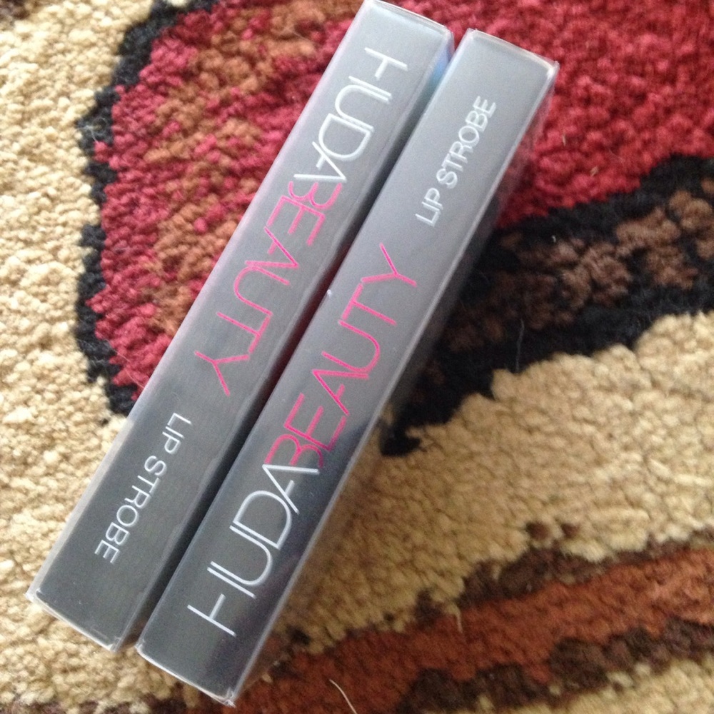 Huda Beauty Lip Strobe gloss - Picture 4 of 8
