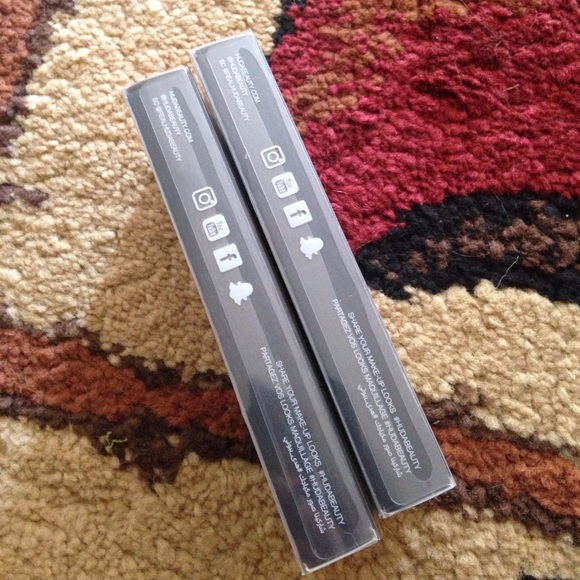 Huda Beauty Lip Strobe gloss - Picture 5 of 8