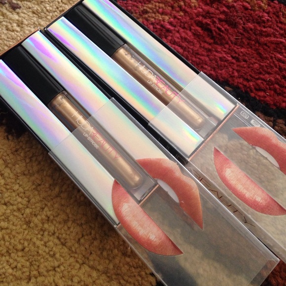 Huda Beauty Lip Strobe gloss - Picture 6 of 8