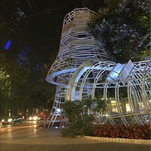 Meet your Posher, Amir