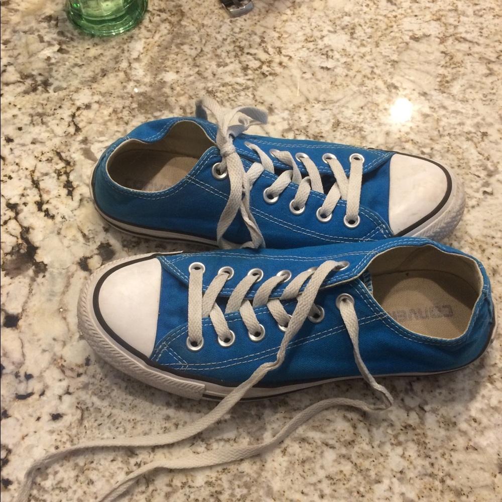 Bright blue converse