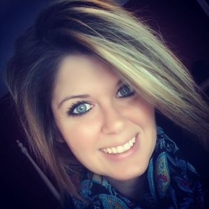 Meet your Posher, Holly