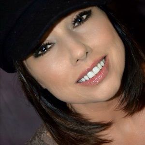 Meet your Posher, Sonya