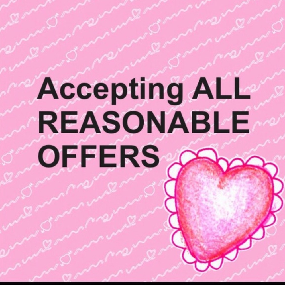 ❤️❤️ LOVE ACCEPTING REASONABLE OFFERS ❤️❤️