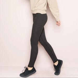 Brandy Melville JAYCEE LEGGINGS