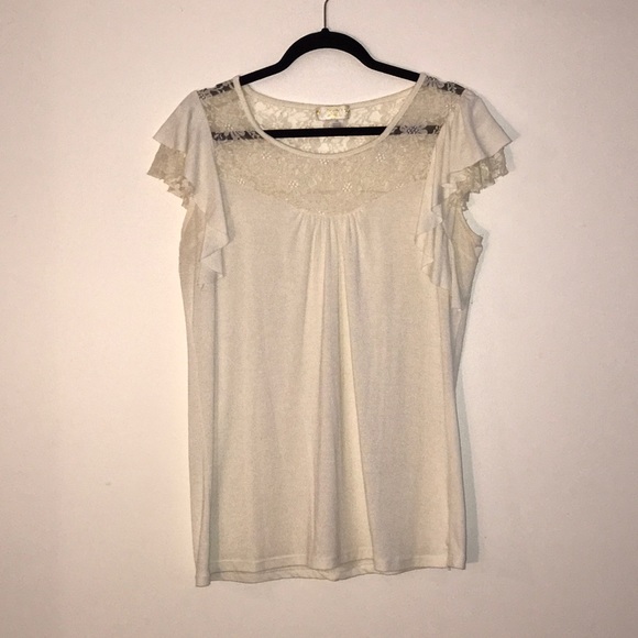 Cream Ruffle and Lace Shirt - Picture 3 of 5