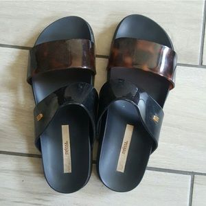 MELISSA COSMIC SANDALS SIZE 7!