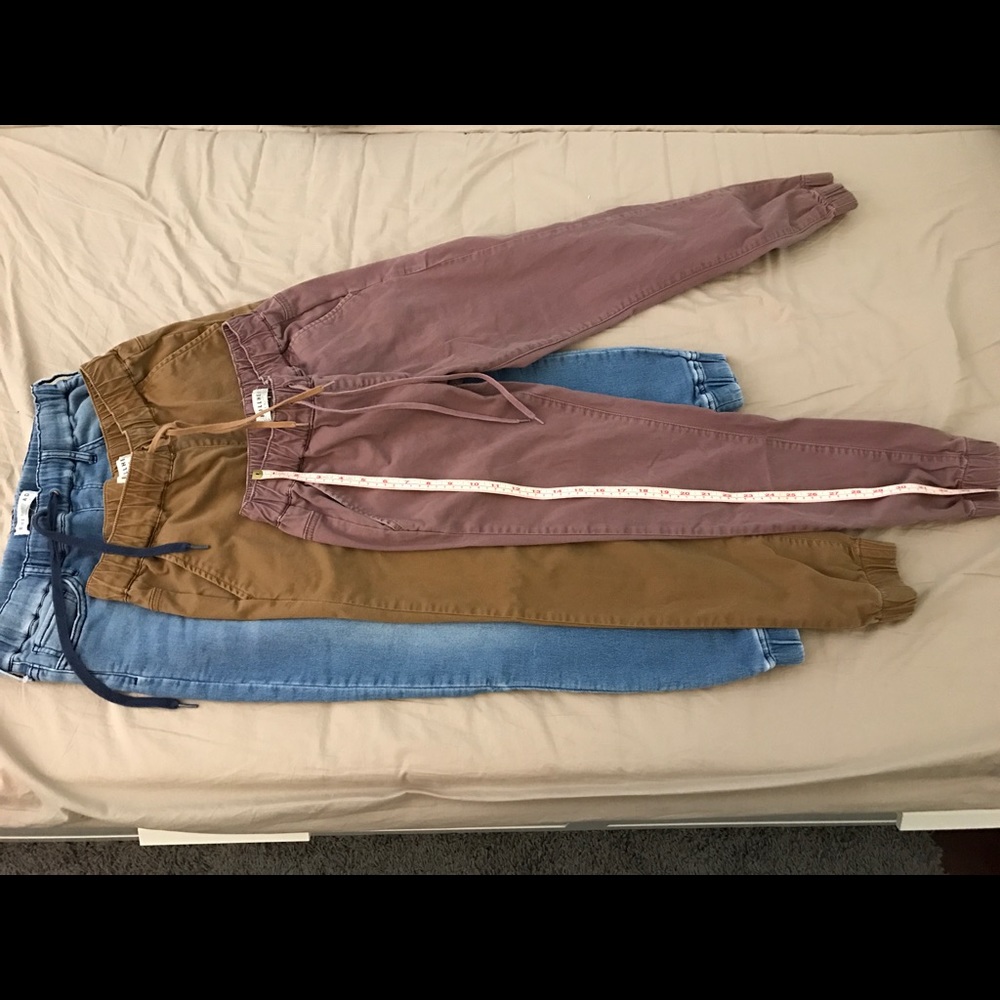 All 3 jogger pants included