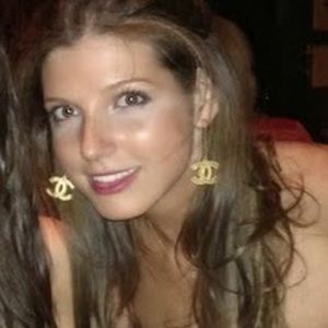 Meet your Posher, Eva