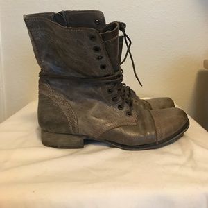 SOLD 🚫 Steve Madden Combat Boots