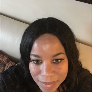 Meet your Posher, Paula