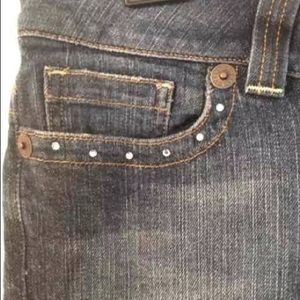 Guess Jeans size 28, 32 in inseam
