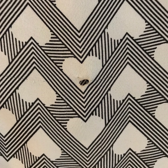 Torrid Split-Back Heart Top - Picture 4 of 6