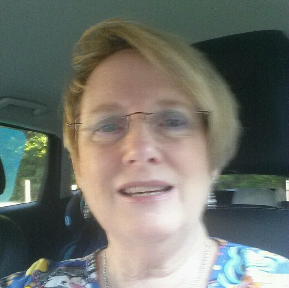 Meet your Posher, Lisa