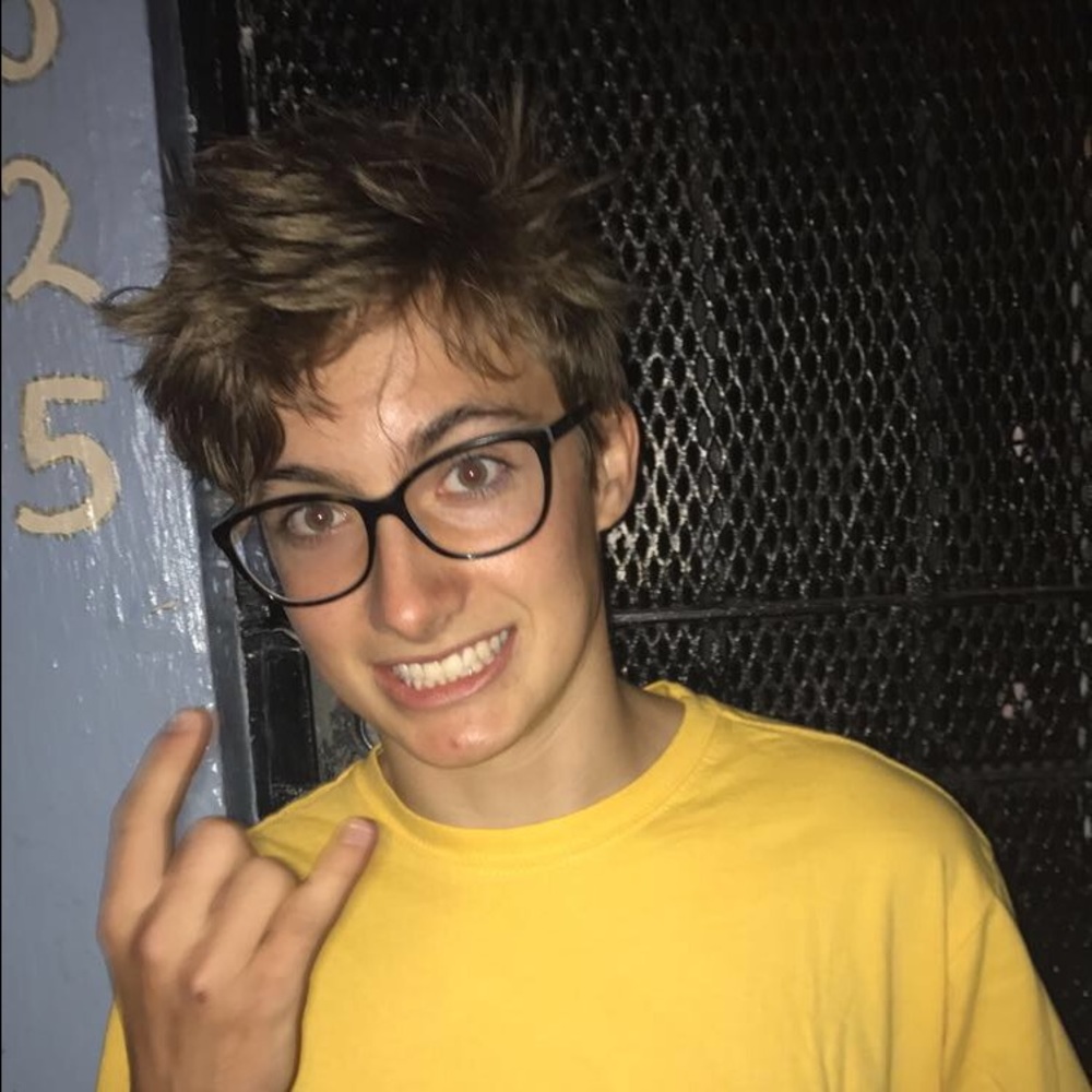 Meet your Posher, Maddox