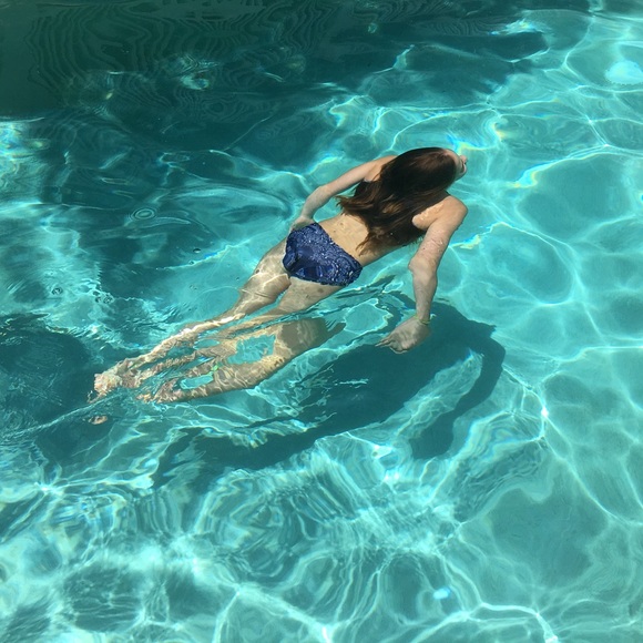 Meet your Posher, Olivia - Picture 1 of 1