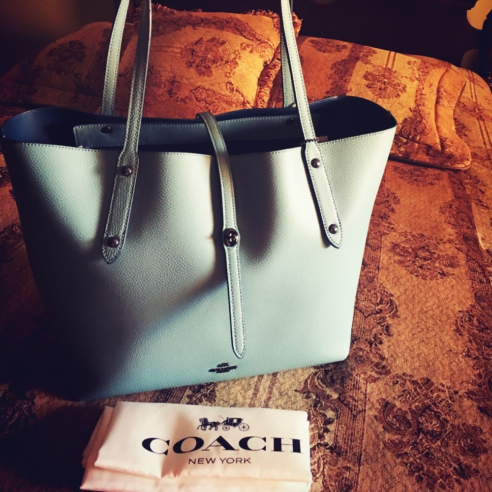 Coach tote brand new and Just in style. - Picture 5 of 6