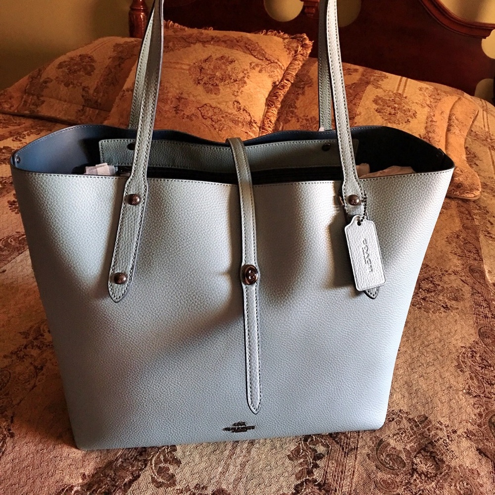 Coach tote brand new and Just in style. - Picture 6 of 6