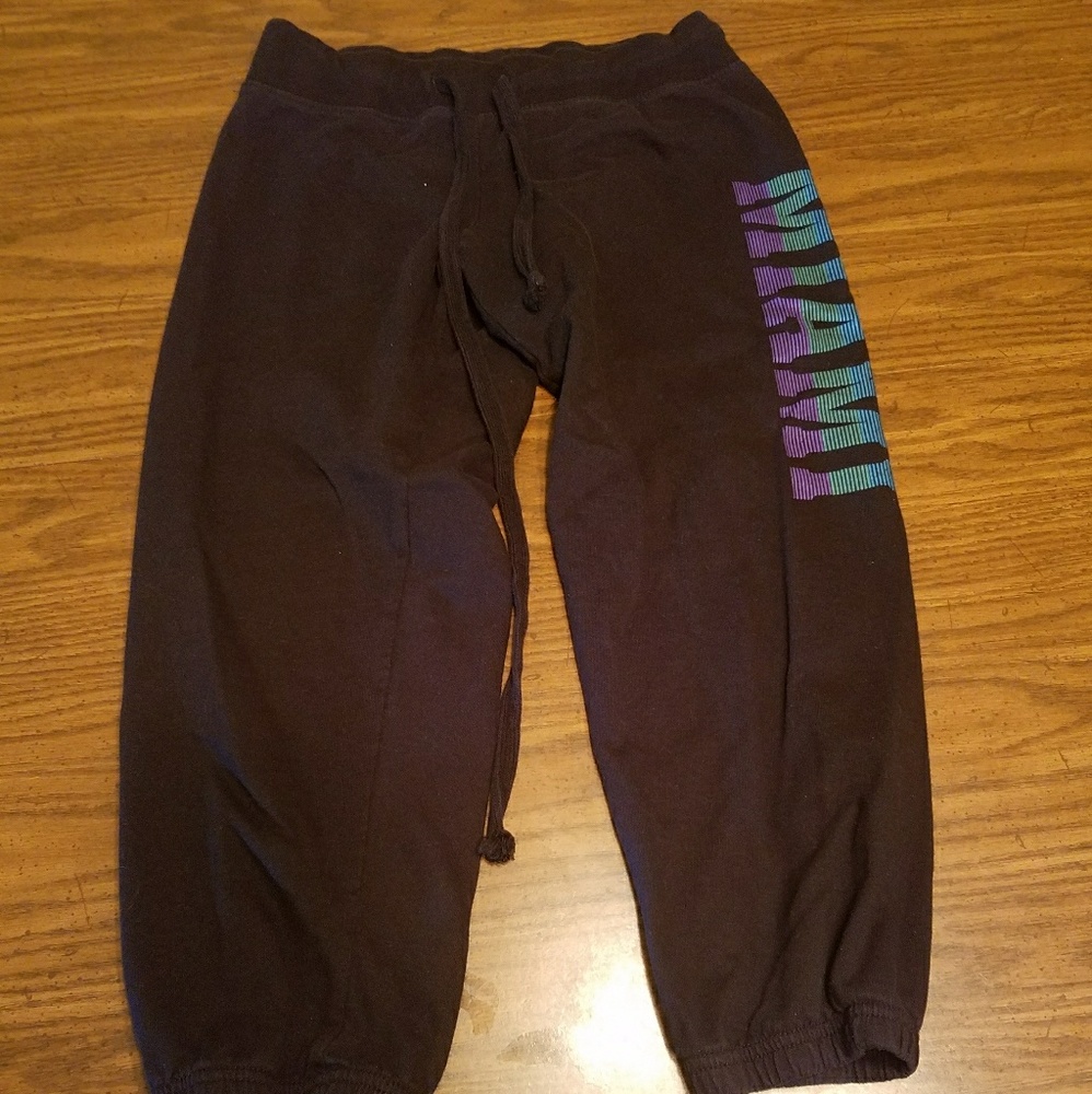 Girl's Junior Capris - Picture 1 of 1