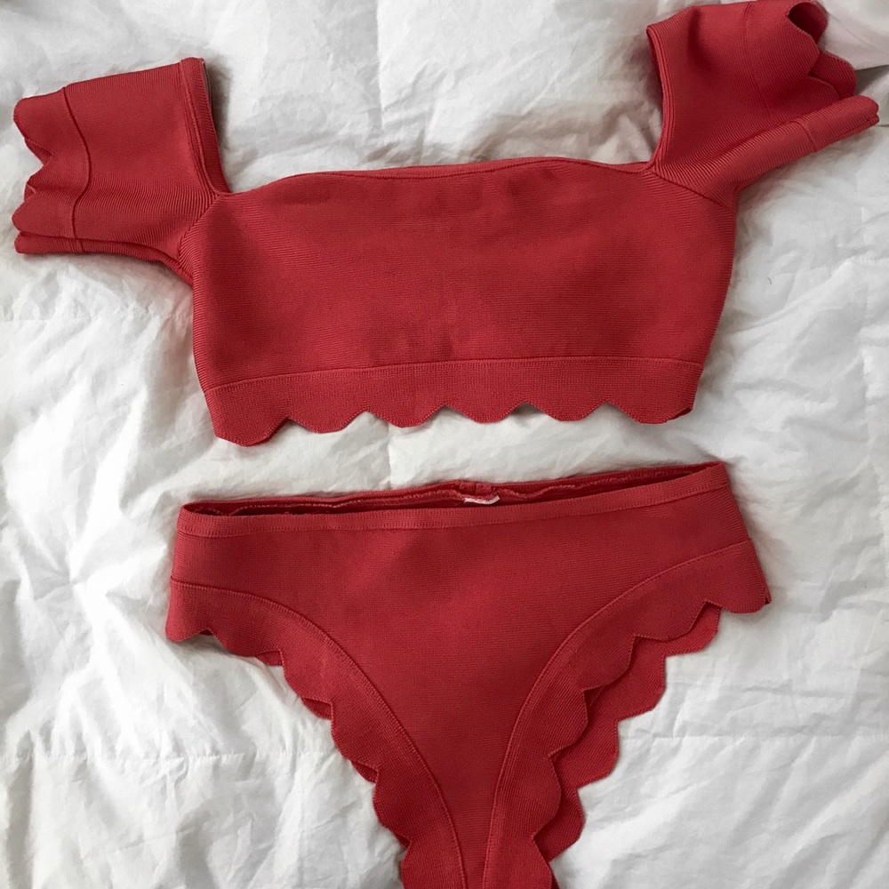 Pretty Little Thing Set