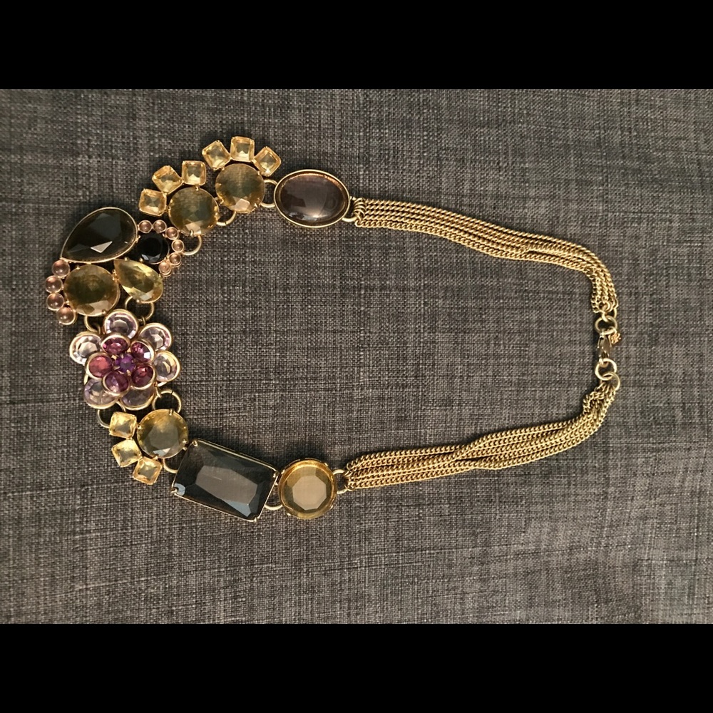 Banana Republic statement necklace