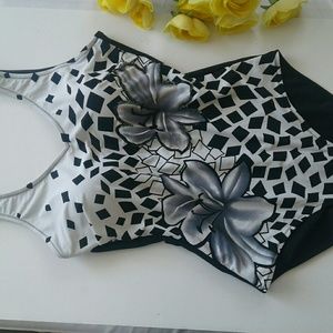 One peice swim wear