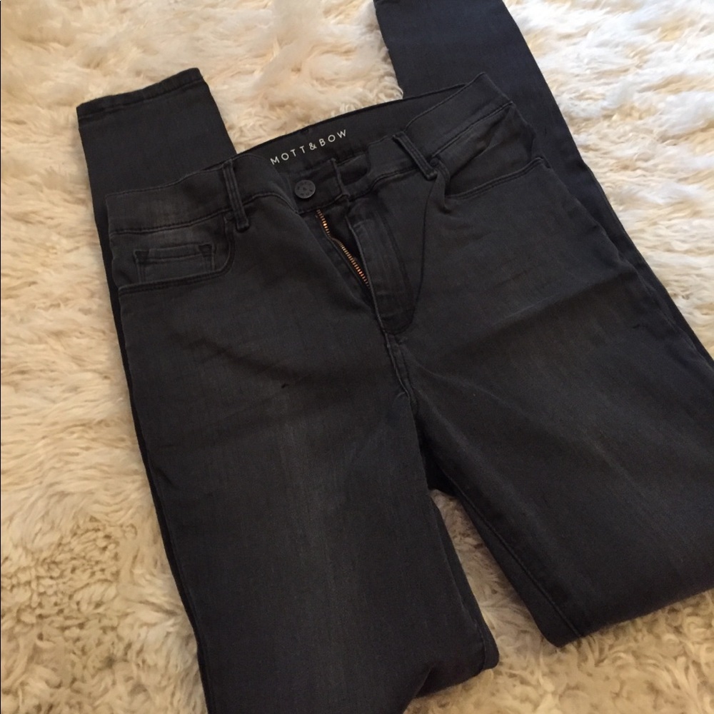 Mott & Bow High Rise Skinny 29