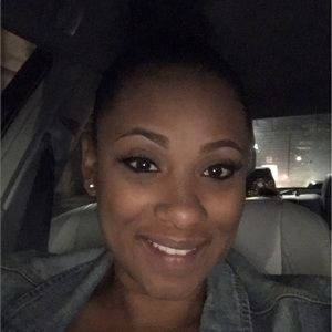 Meet your Posher, Nichole