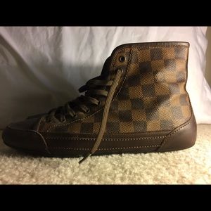 Louis Vuitton men's shoes size 7 1/2
