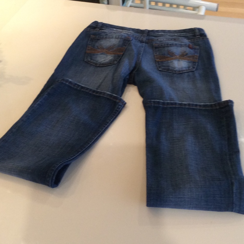 Jeans - Picture 3 of 3